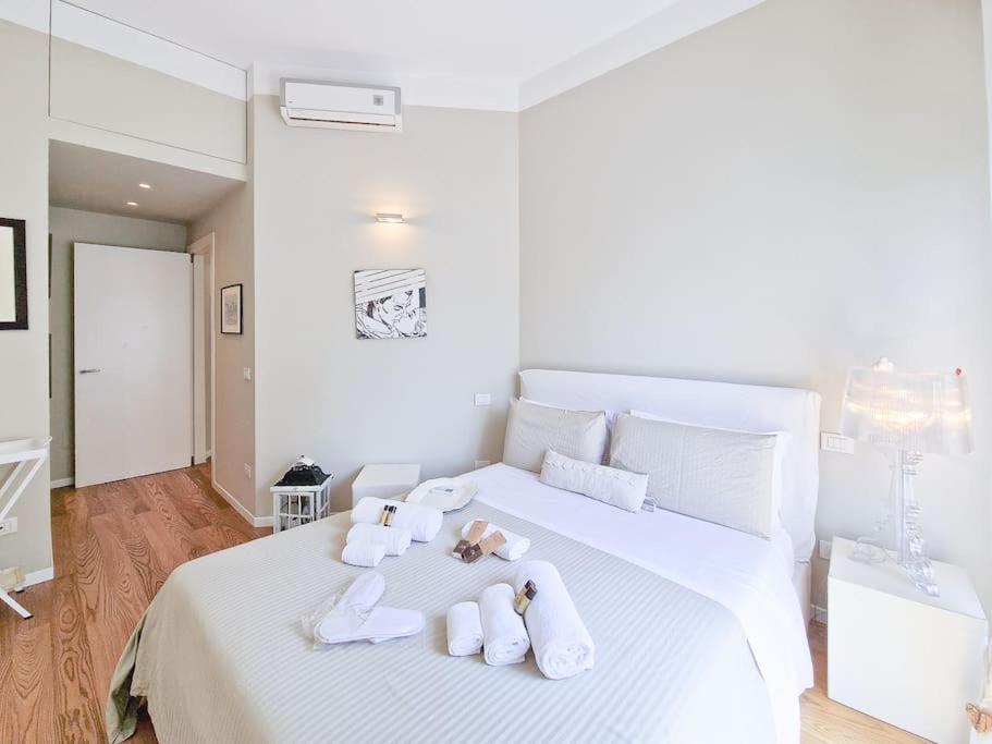 Charme On The River - City Center Apartman Verona Kültér fotó