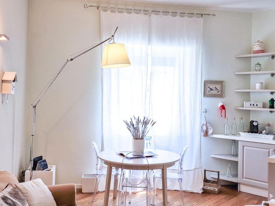 Charme On The River - City Center Apartman Verona Kültér fotó